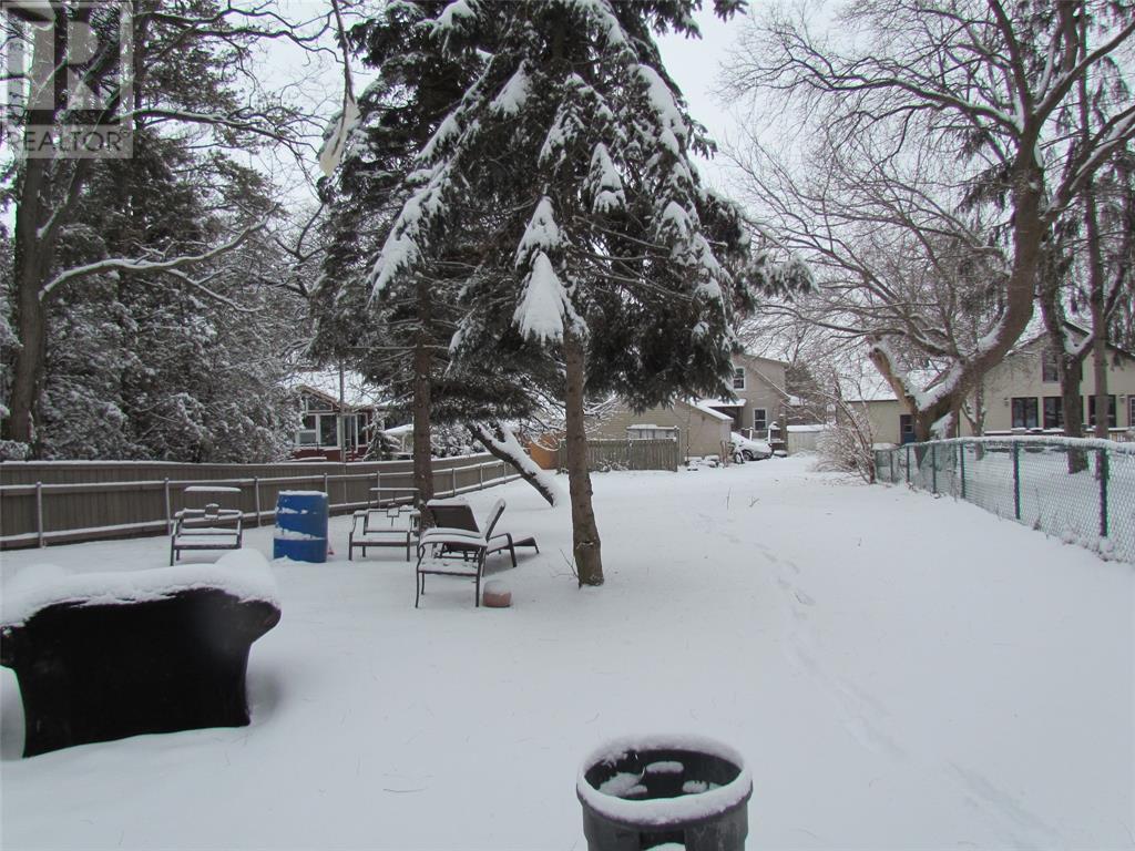 1730 Blackwell Road, Sarnia, Ontario  N7T 7H4 - Photo 8 - 22001362