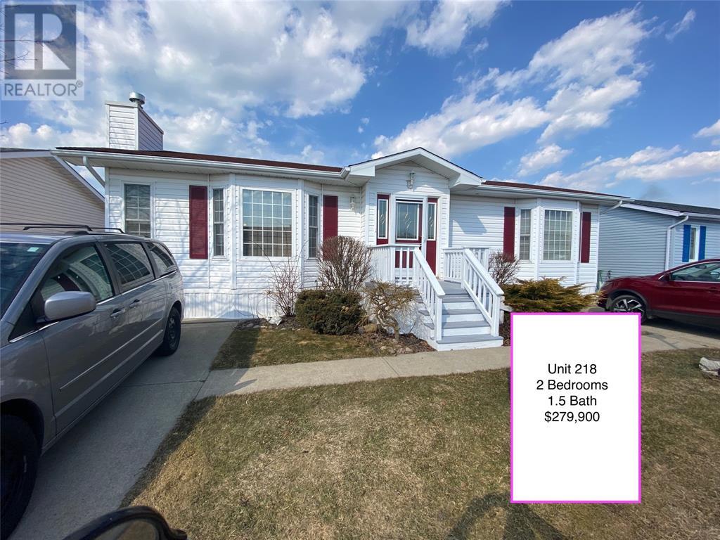 5700 Blackwell Sideroad Unit# 218, Sarnia, Ontario  N7W 1B7 - Photo 1 - 22001496