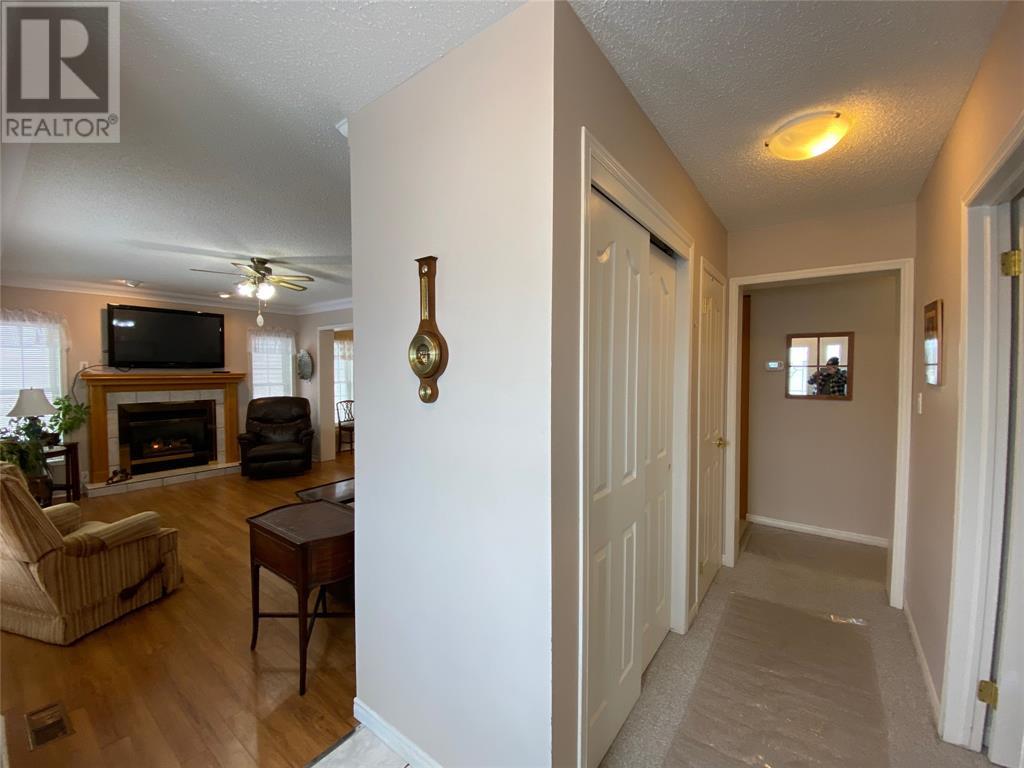 5700 Blackwell Sideroad Unit# 218, Sarnia, Ontario  N7W 1B7 - Photo 9 - 22001496