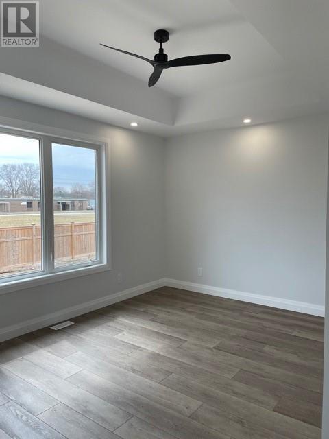 195 Essex Street, Sarnia, Ontario  N7T 0C2 - Photo 11 - 22006724