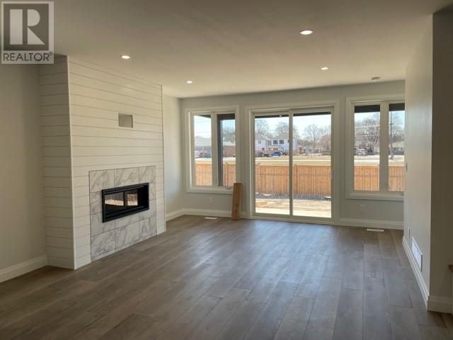 195 Essex Street, Sarnia, Ontario  N7T 0C2 - Photo 9 - 22006724