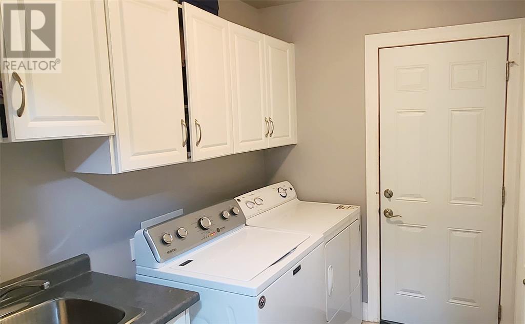 1224 Rocco Drive, Sarnia, Ontario  N7S 0C1 - Photo 21 - 22007144