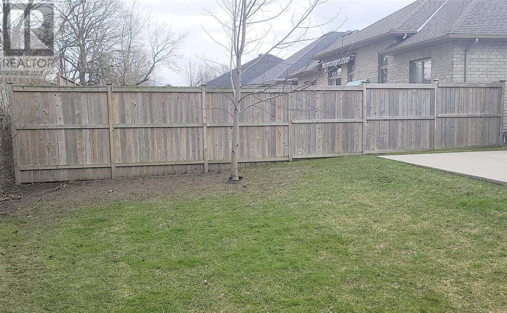 1224 Rocco Drive, Sarnia, Ontario  N7S 0C1 - Photo 6 - 22007144